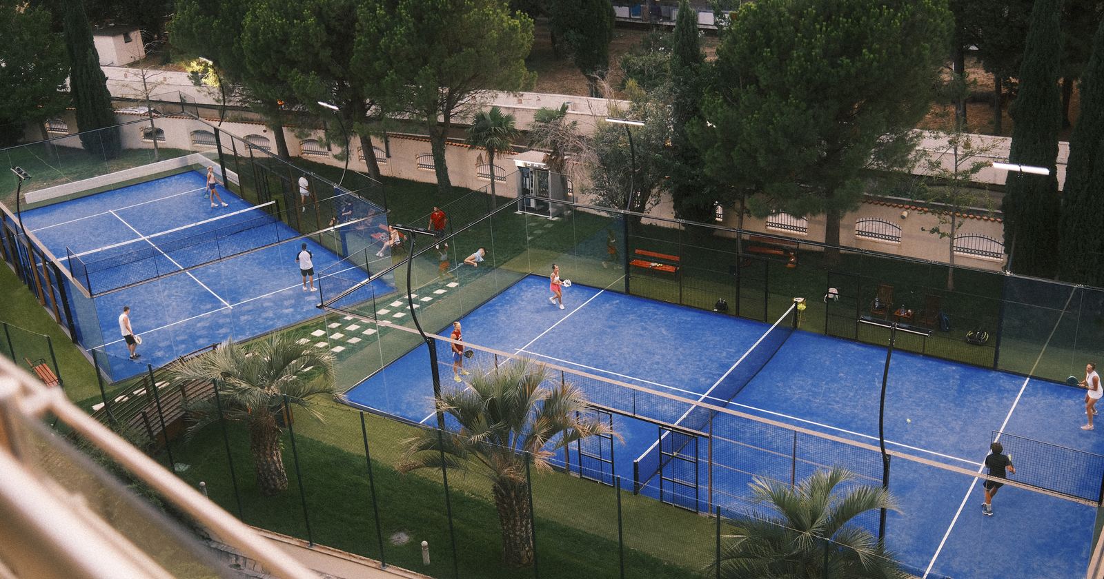 Padel spielen in Bangkok: der Schnellstart-Guide 2026 (diese Woche noch einen Platz buchen)