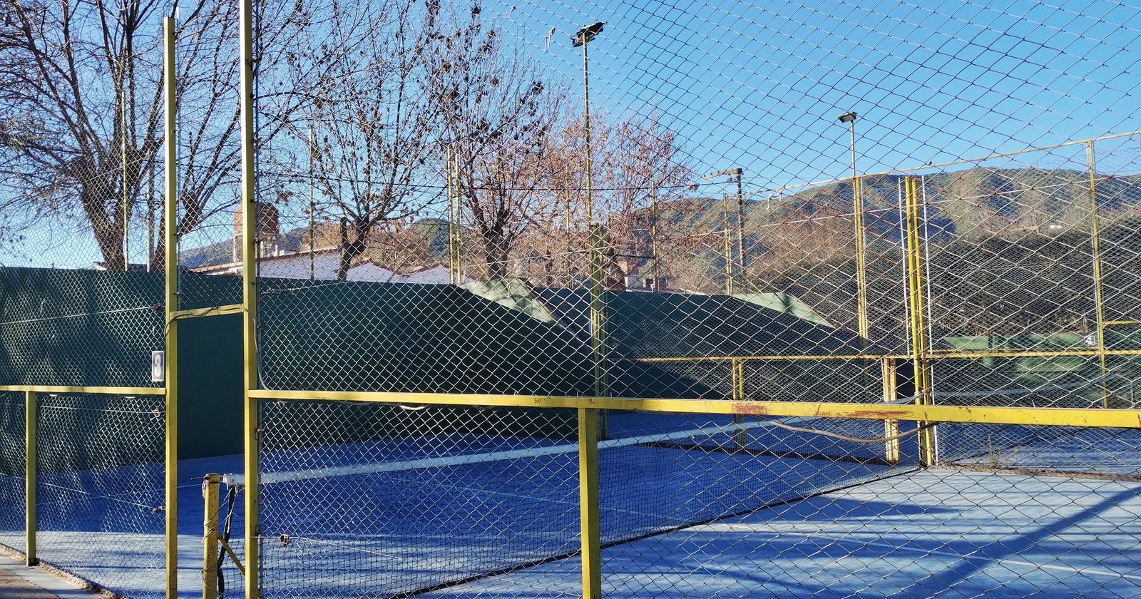 Where to Buy Padel Rackets and Gear in Bangkok (2026)